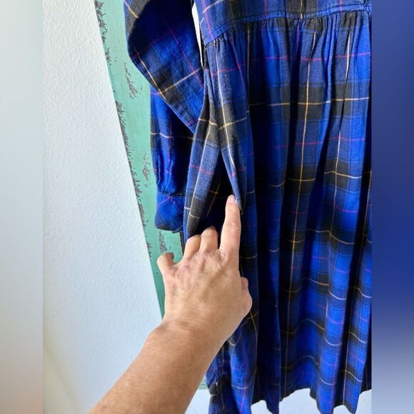 Vintage Saks cottage core dress. Size 10P. - Picture 6 of 7